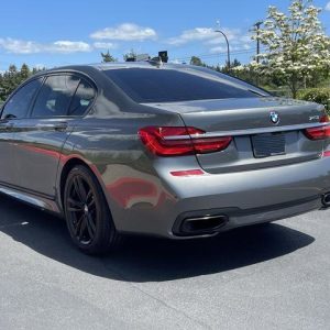 2016 BMW 740i