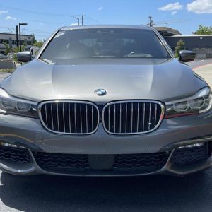 2016 BMW 740i