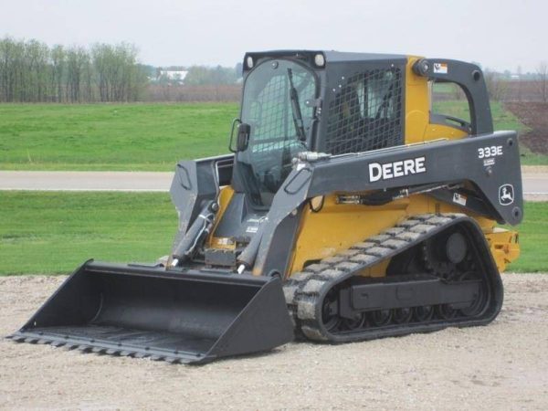 2014 DEERE 333E