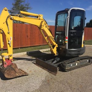 2014 New Holland E27B