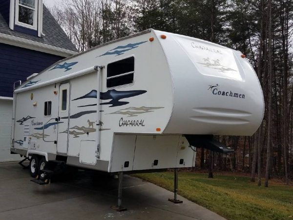 2004 Coachmen CHAPARRAL 278RLDS