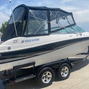 2003 FOUR WINNS H240