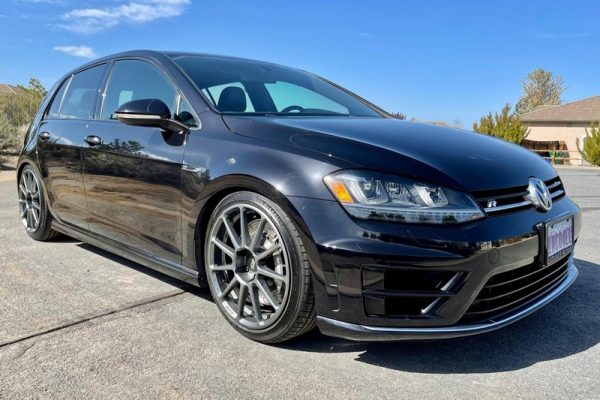 2016 Volkswagen Golf R