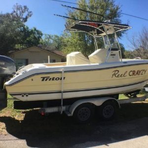 2003 Triton 2486 CC