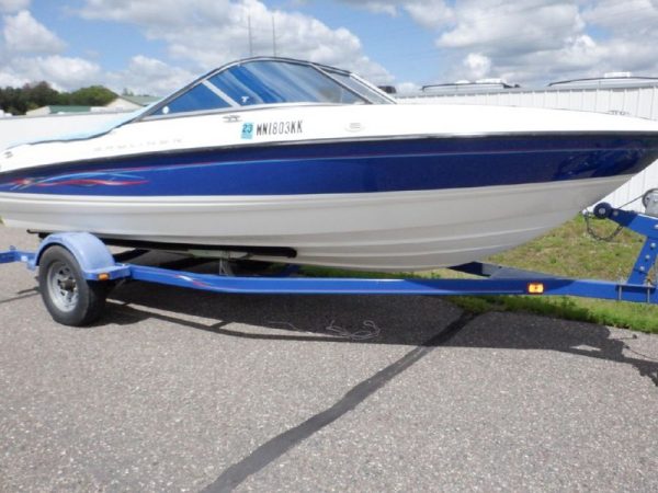 2006 Bayliner 195 BR 220Hp Merc 5.0