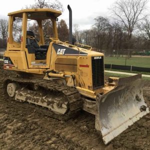 2004 CATERPILLAR D3G XL