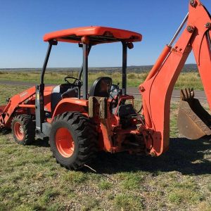 2007 Kubota L39 BACKHOE