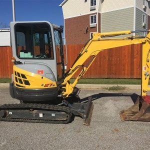 2014 New Holland E27B