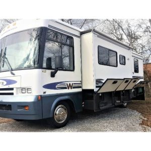 2001 Winnebago BRAVE 30W