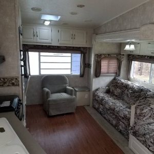 2004 Coachmen CHAPARRAL 278RLDS