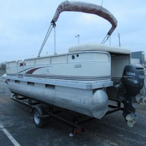 2002 Bennington 205 Pontoon