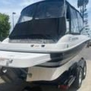 2003 FOUR WINNS H240