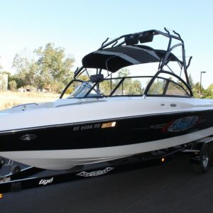 2003 Tige 24V Riders Edition Wakeboard 46hr 335HP Vortec Clean title