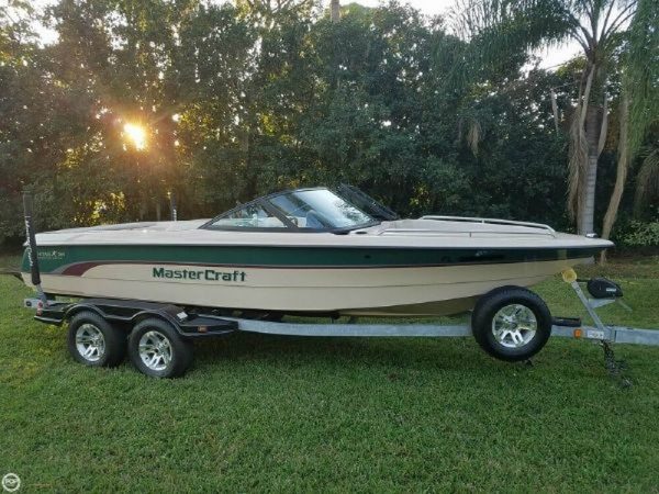 1997 Mastercraft 205 Prostar