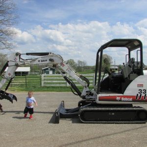 2009 BOBCAT 331G MINI EXCAVATOR  NEW HDRAULIC THUMB  40HP KUBOTA  2029 HOURS