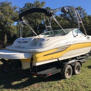 2003 Sea Ray 240 Sundeck