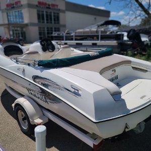 2000 Yamaha Boats LS 2000