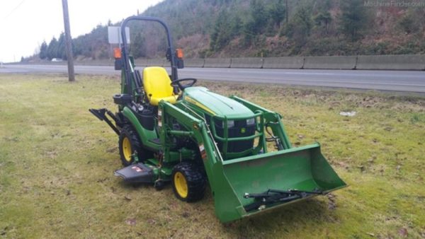 2014 John Deere 1025R