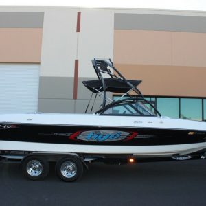 2003 Tige 24V Riders Edition Wakeboard 46hr 335HP Vortec Clean title