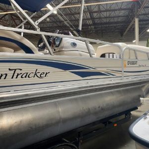 2006 TRACKER 21 PARTYBARGE