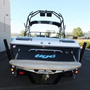 2003 Tige 24V Riders Edition Wakeboard 46hr 335HP Vortec Clean title