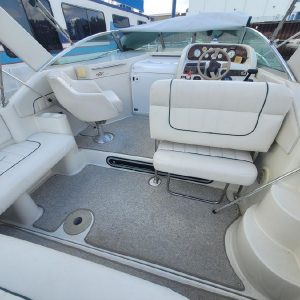 1996 Larson Cabrio 280 Mid Cabin