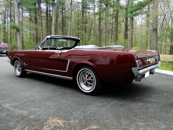 1965 Ford Mustang