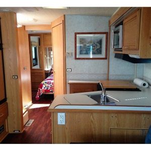 2001 Winnebago BRAVE 30W