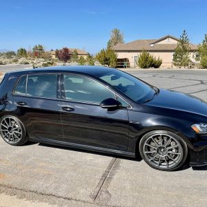 2016 Volkswagen Golf R