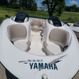 2000 Yamaha Boats LS 2000