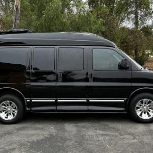 2004 Chevrolet Express Regency Conversion Van