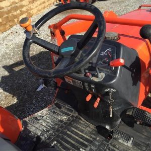 2003 Kubota B7800