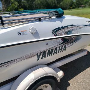 2000 Yamaha Boats LS 2000