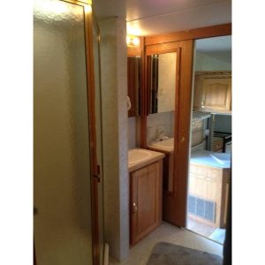 2001 Forest River CEDAR CREEK FIFTH WHEEL 34 CKTS