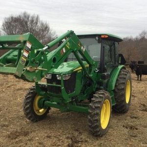 2015 John Deere 5055E