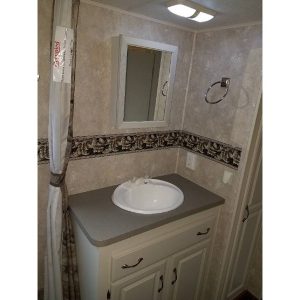 2004 Coachmen CHAPARRAL 278RLDS