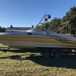 2003 Sea Ray 240 Sundeck