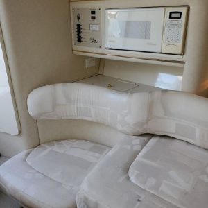 1997 Sea Ray 280 Cuddy Cabin