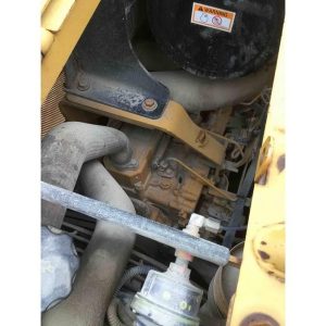 2004 CATERPILLAR D3G XL