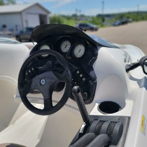 2000 Yamaha Boats LS 2000