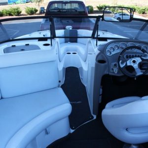 2003 Tige 24V Riders Edition Wakeboard 46hr 335HP Vortec Clean title