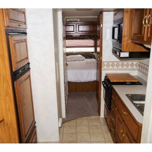 2003 Thor Motor Coach CHATEAU 31