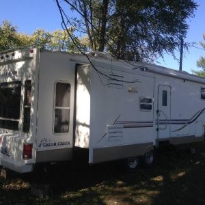 2001 Forest River CEDAR CREEK FIFTH WHEEL 34 CKTS