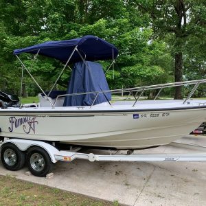 1996 Boston Whaler Outrage 19