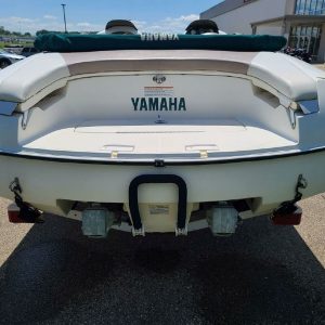 2000 Yamaha Boats LS 2000