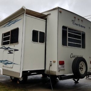 2004 Coachmen CHAPARRAL 278RLDS