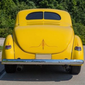 1940 Ford Deluxe Coupe